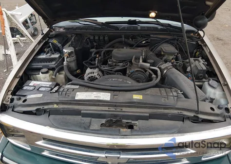 1997 Chevrolet S-10 Ls Fleetside z USA, uszkodzony, nr VIN 1GCCS14X4V8152506